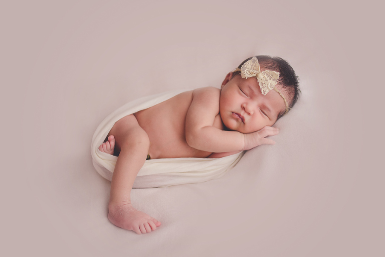 Houston TX Newborn photographer