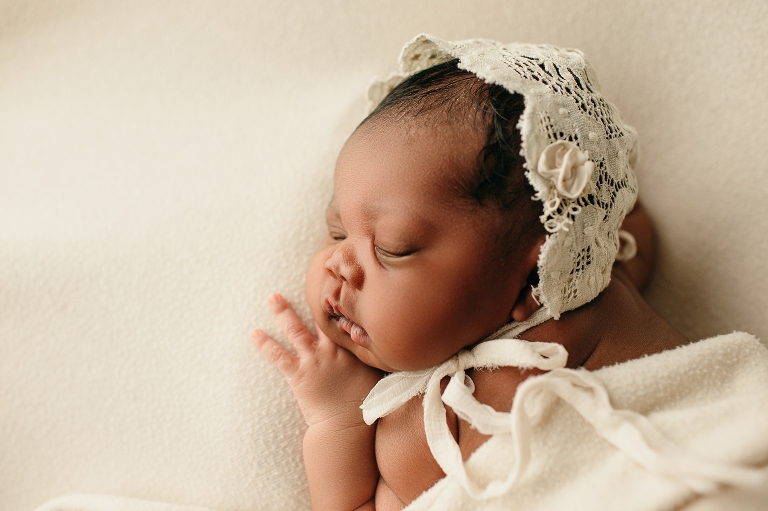 royal oaks houston newborn photographer